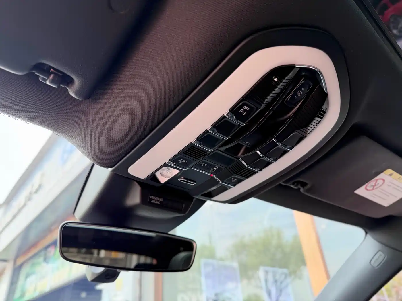 Porsche Macan 2018 Macan 2.0T фото 17