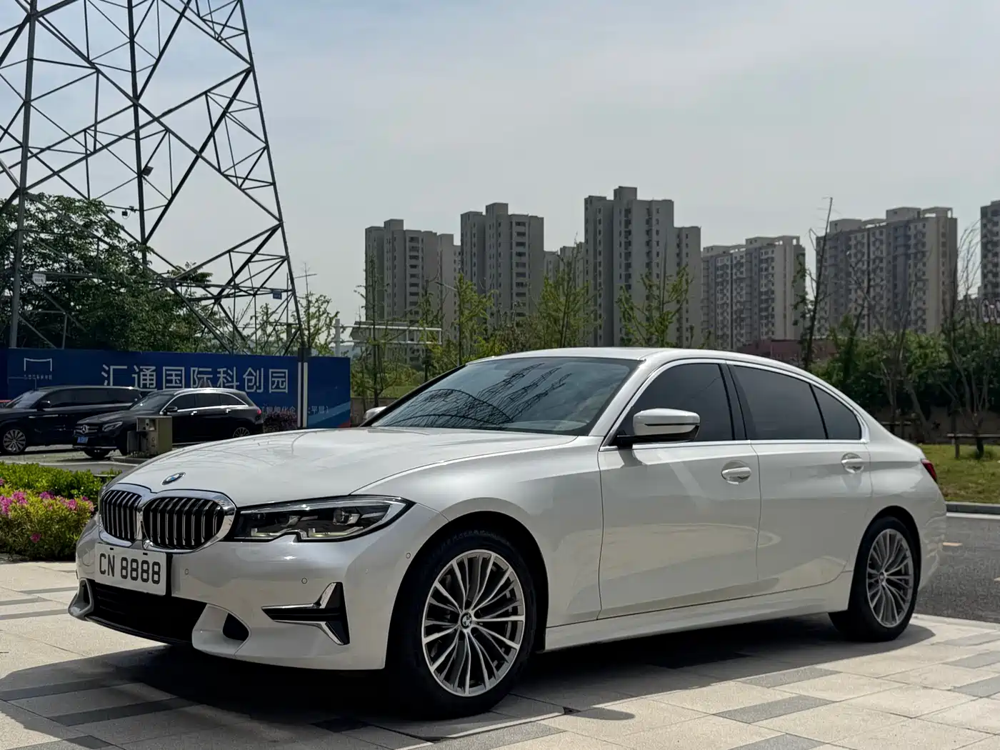 BMW 3 Series 2020 325Li Launch Edition