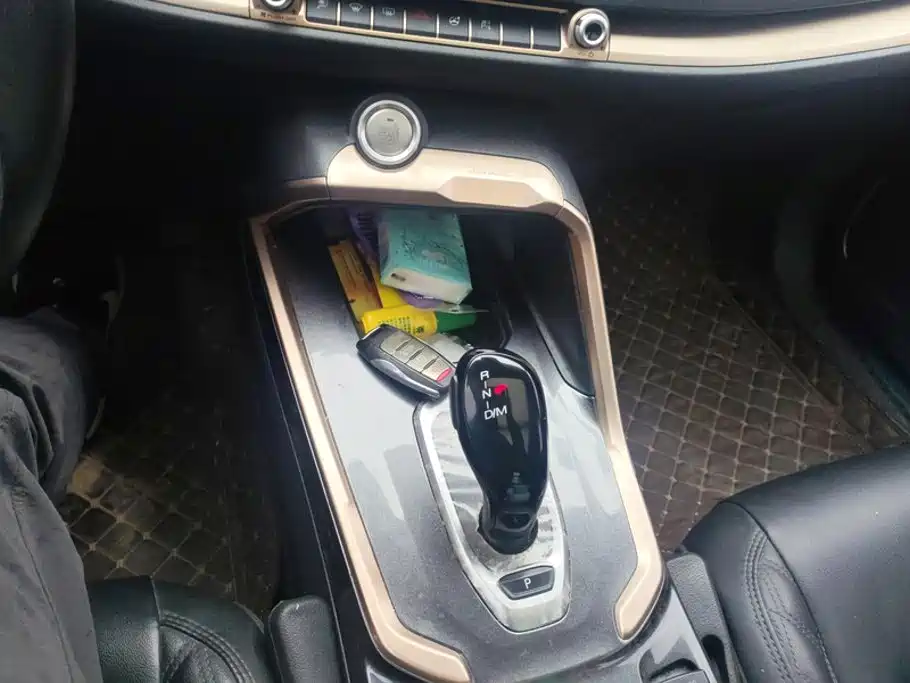 Фото 16 - Haval H6