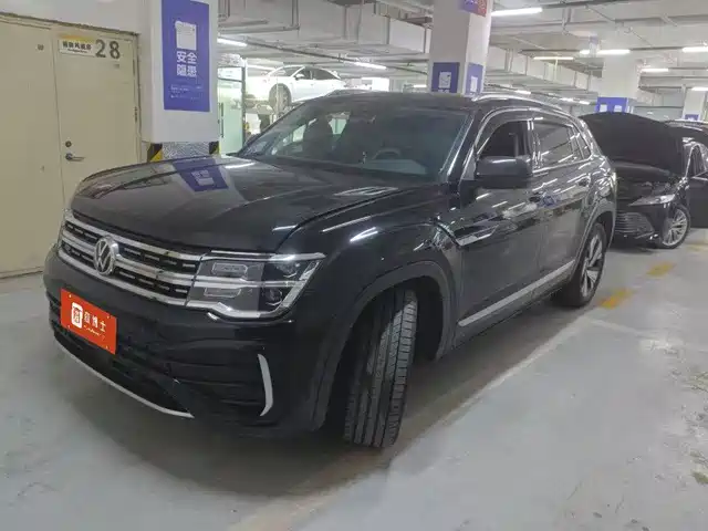 Volkswagen Teramont 2024 Touareg X 380TSI 4WD Dragon Glory Edition — фото 1