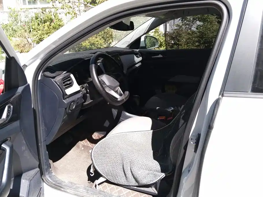 Volkswagen Tharu, миниатюра 9