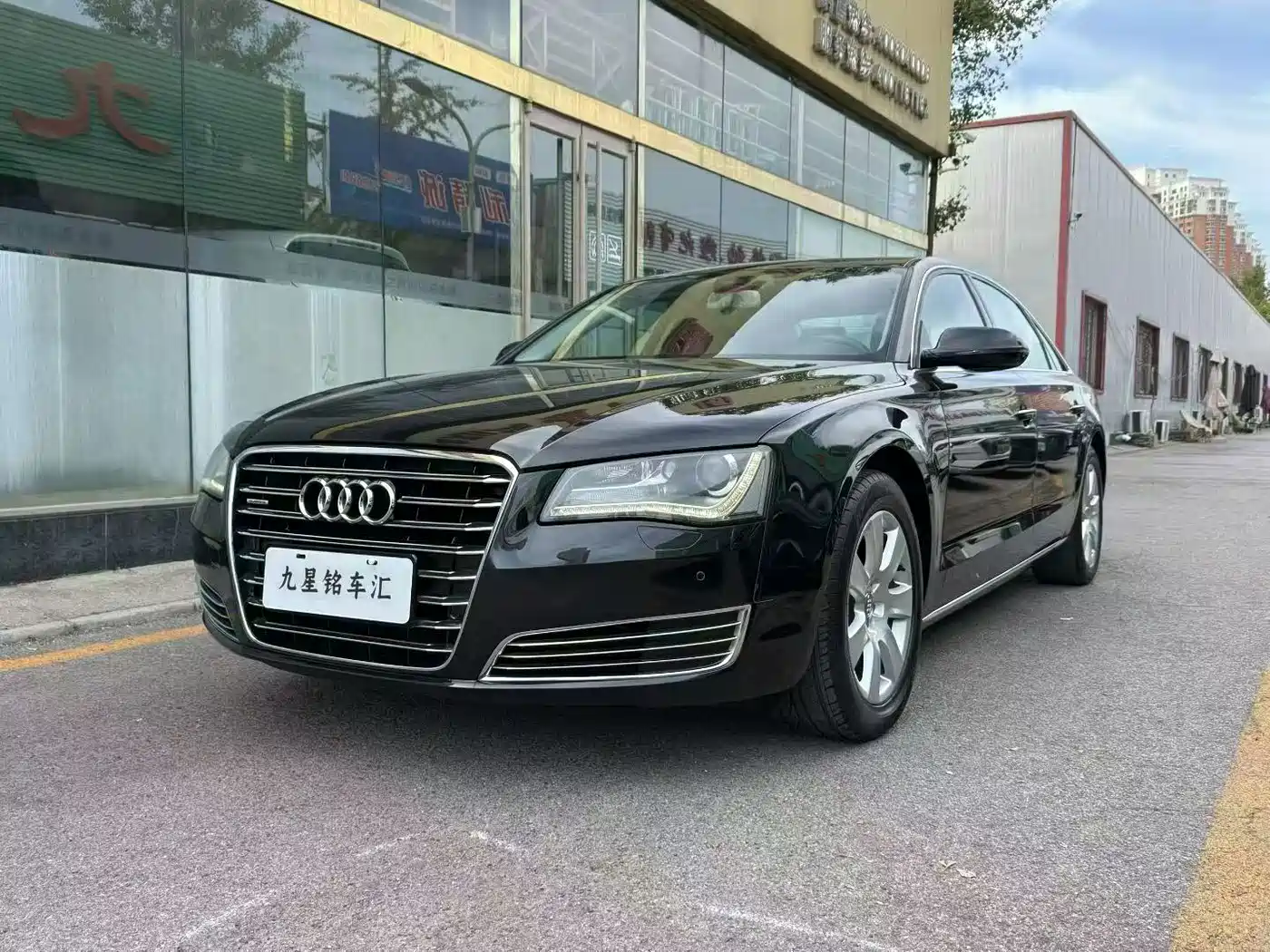 Audi A8 2012 A8L 45 TFSI quattro Comfort
