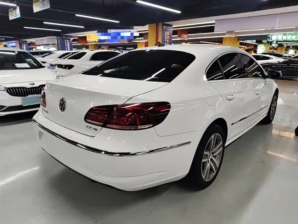 Volkswagen FAW-Volkswagen CC 2015 1.8TSI Luxury фото 7