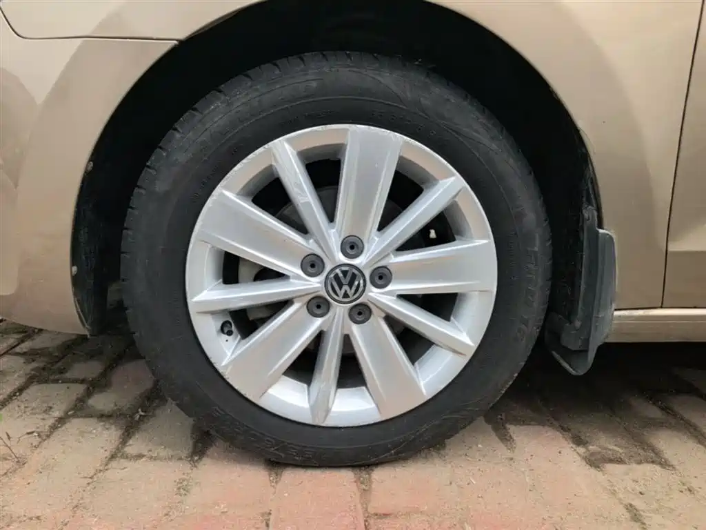 Volkswagen Jetta 2015 Value Edition 1.6L Automatic Comfort фото 23