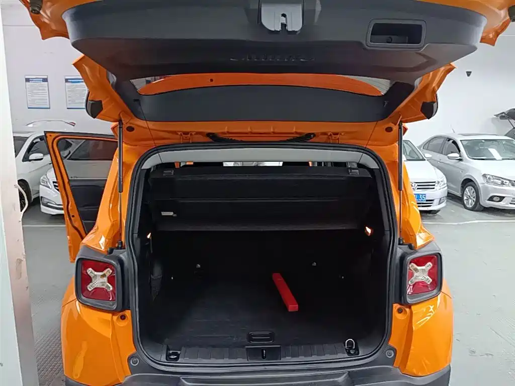 Jeep Renegade 2016 2016 1.4T Automatic Kinetic Edition
