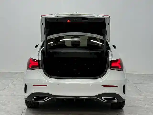 Mercedes-Benz A-Class 2020 Facelift A 200 L Sport Sedan Fashion фото 17
