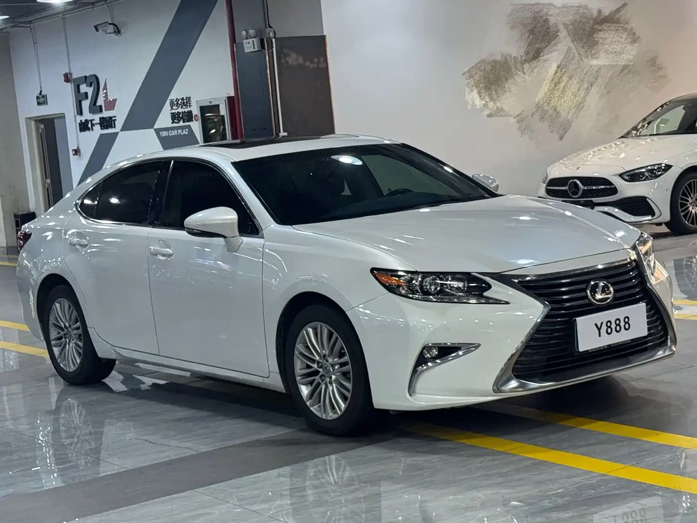 Lexus ES 2015 200 Elite Edition фото 2
