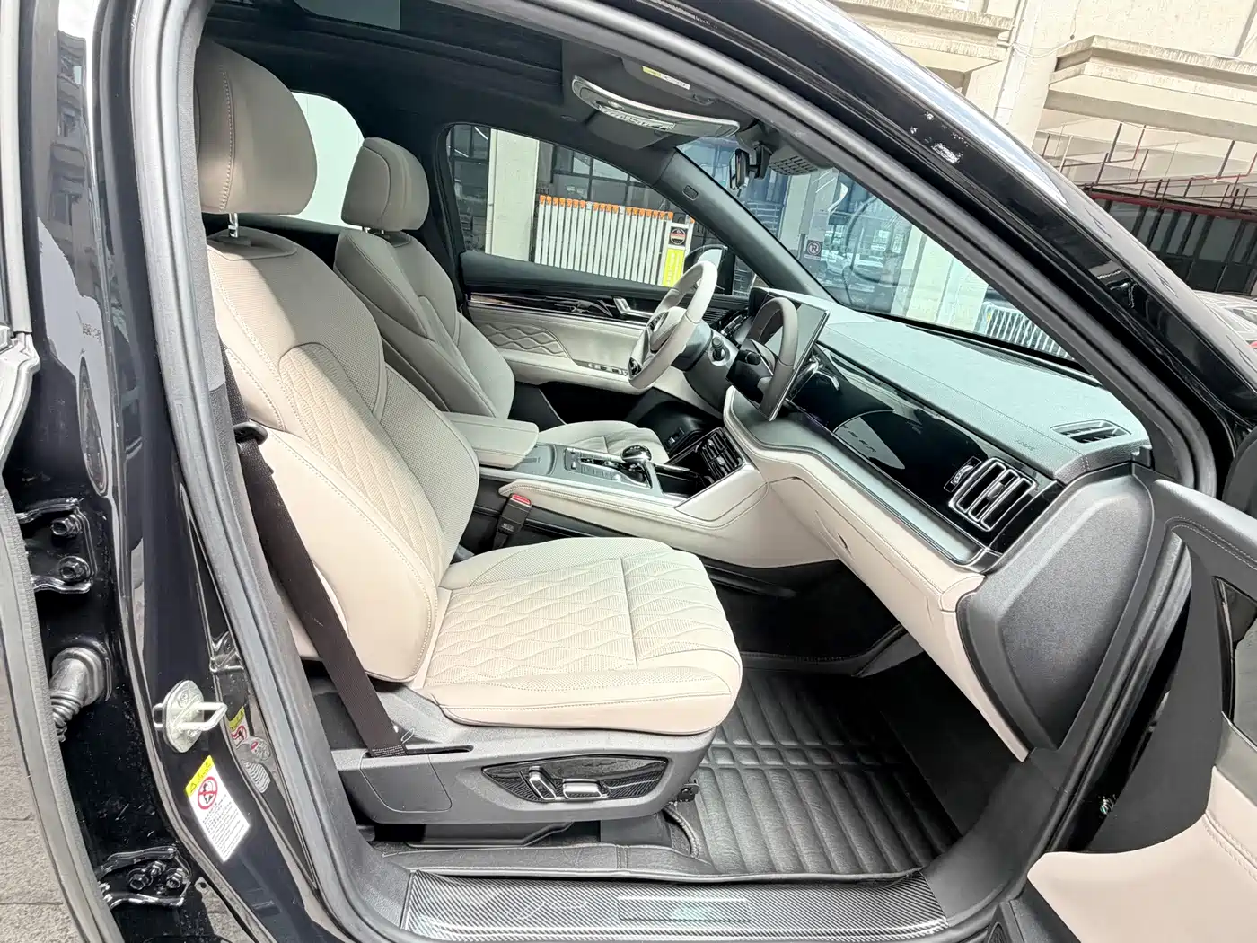 BYD Tang New Energy 2024 2024 DM-i Glory Edition 112KM Deluxe
