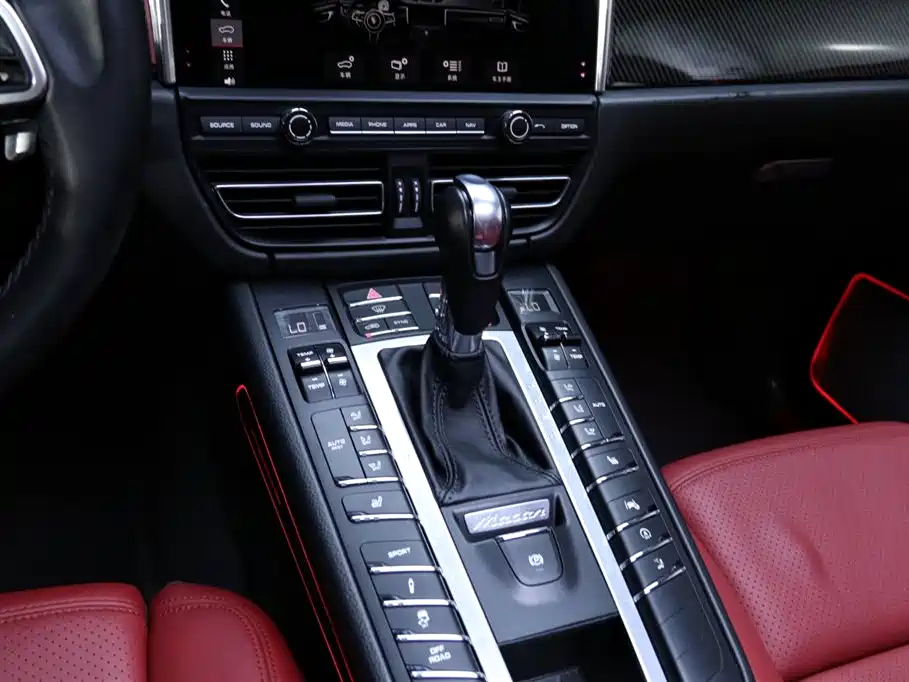Porsche Macan 2020 Macan 2.0T фото 8
