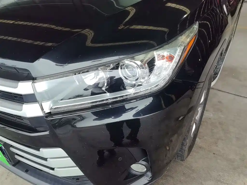 Toyota Highlander 2018 2.0T 4WD Luxury 7-seater China VI фото 24