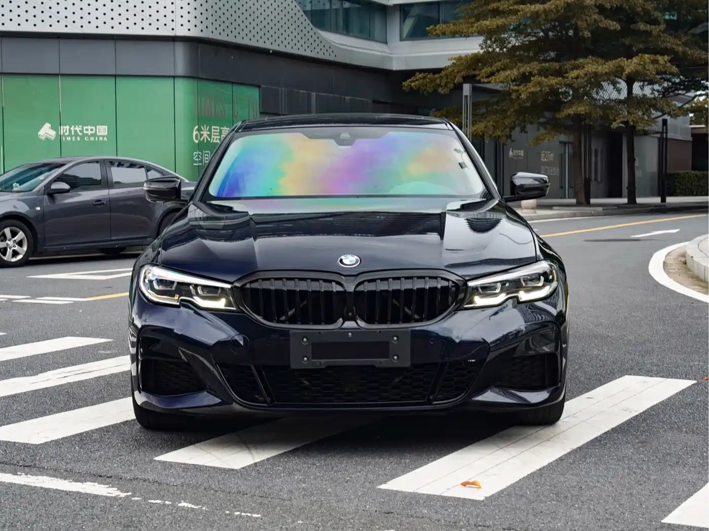 BMW 3 Series 2020 325Li M Sport Black Night Package фото 25