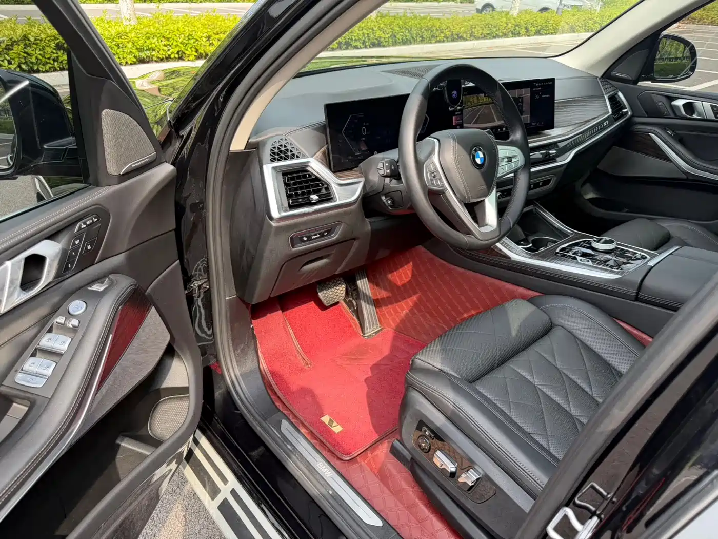 BMW X7 2024 2023 xDrive40i Leading Luxury Package