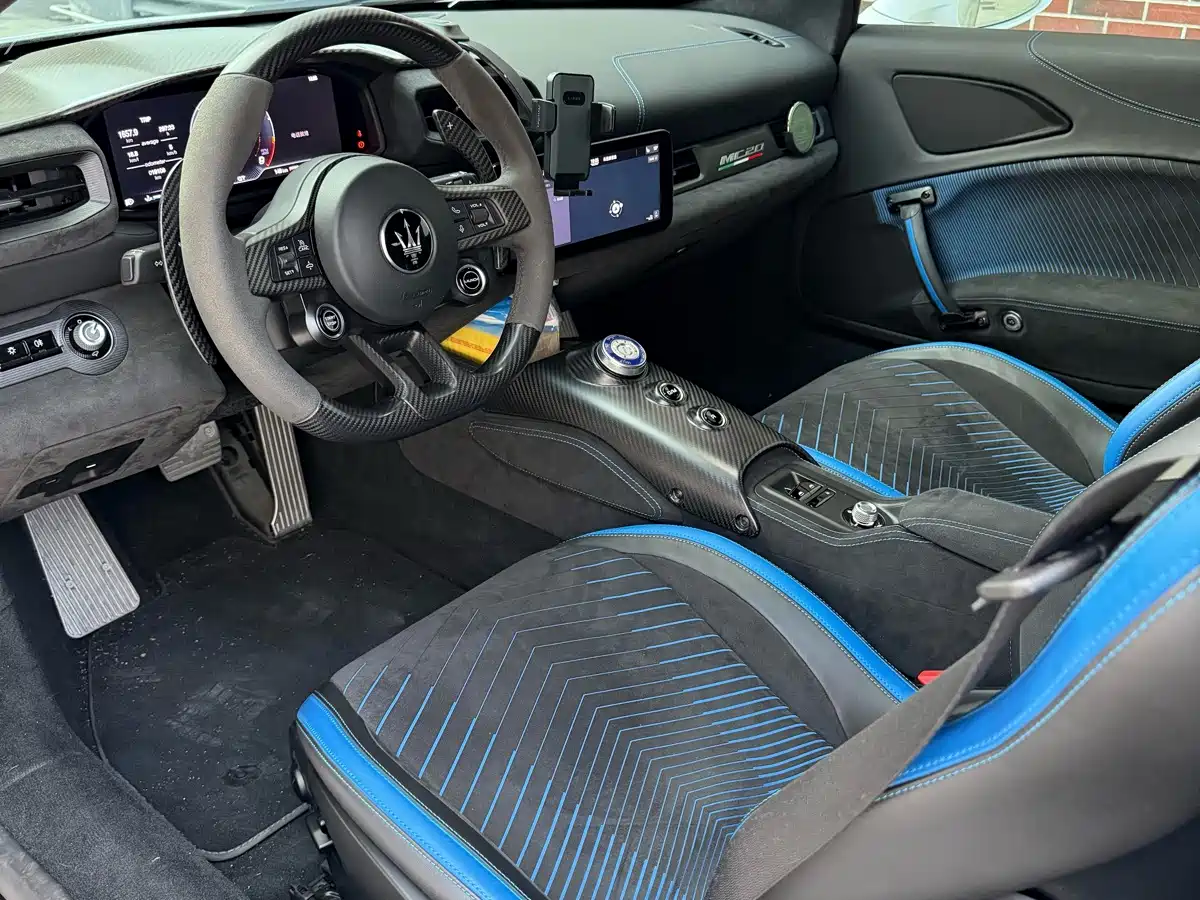 Maserati MC20 2023 2023 3.0T Standard Edition
