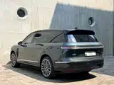 Фото 7 - NIO ES8