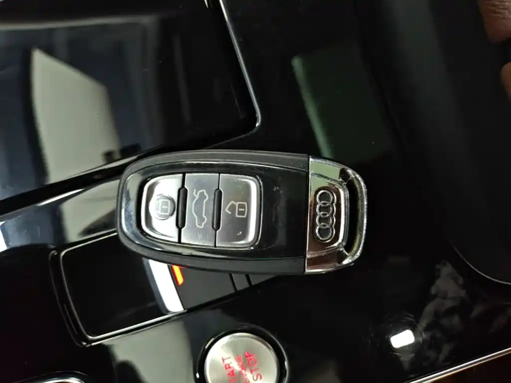 Audi A8 2016 A8L 45 TFSI quattro Comfort фото 9