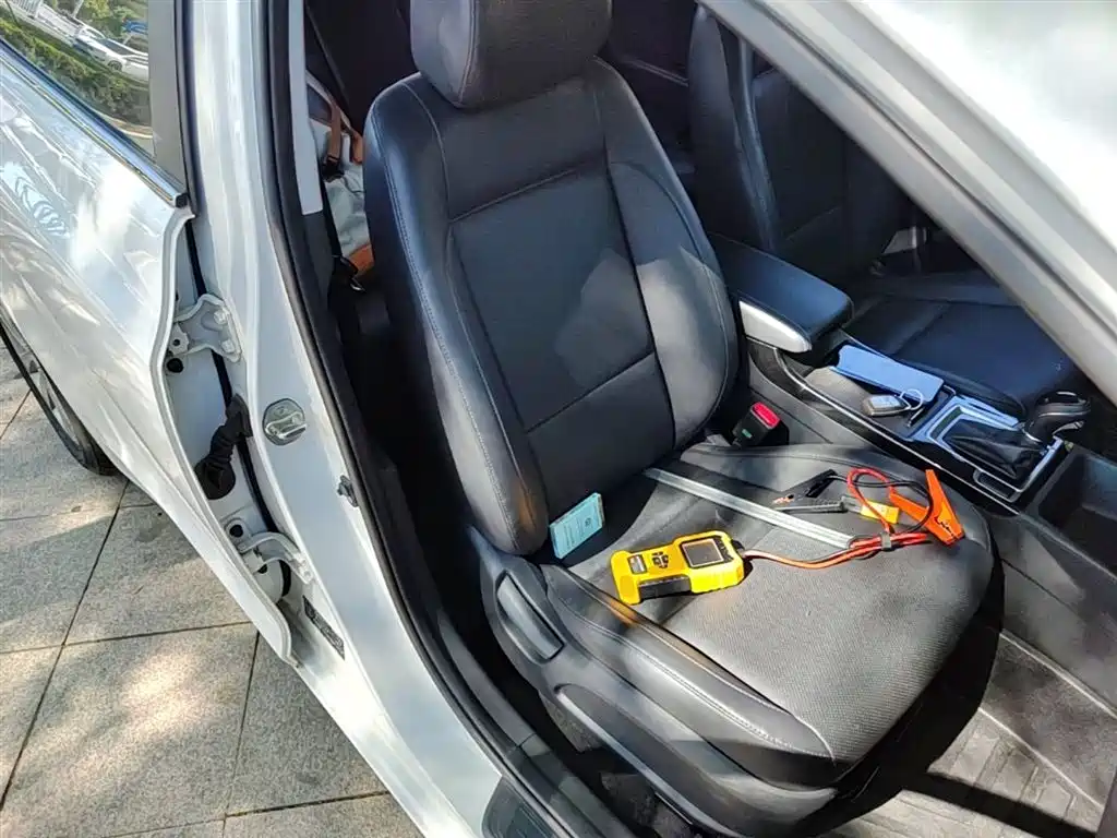Hyundai Mistra 2014 1.8L Auto Smart GLS фото 25
