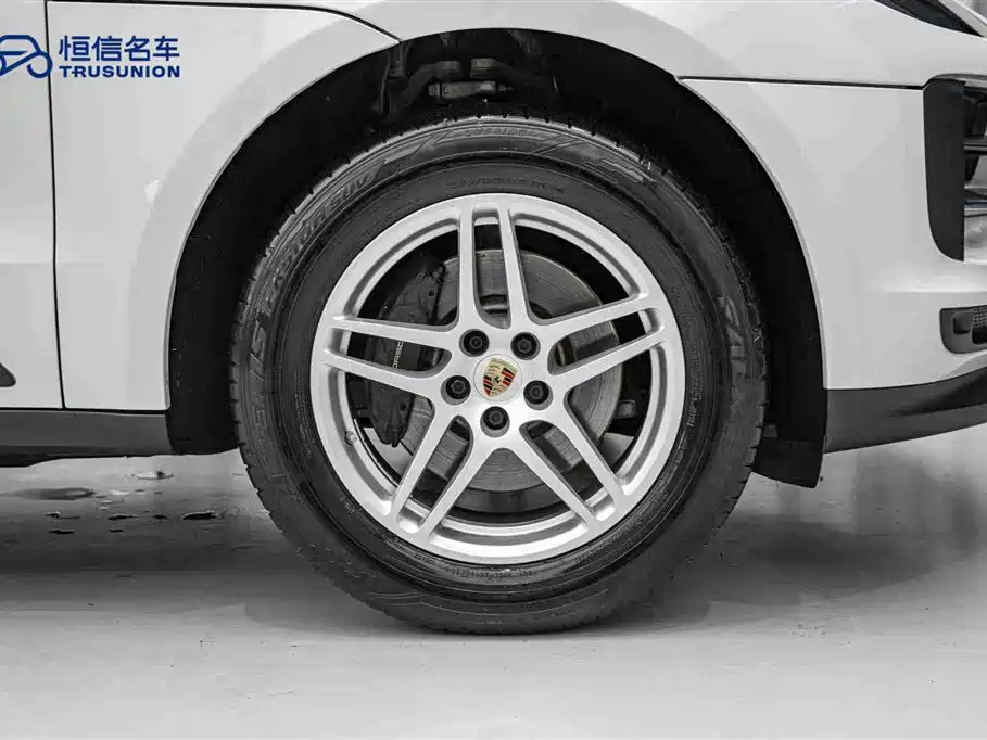 Porsche Macan 2021 Macan 2.0T фото 11