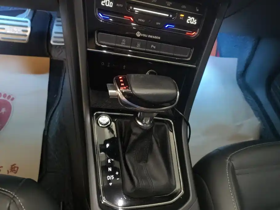 Volkswagen Touran 2020 2021 Touran L 280TSI DSG Cross Edition 7-seater