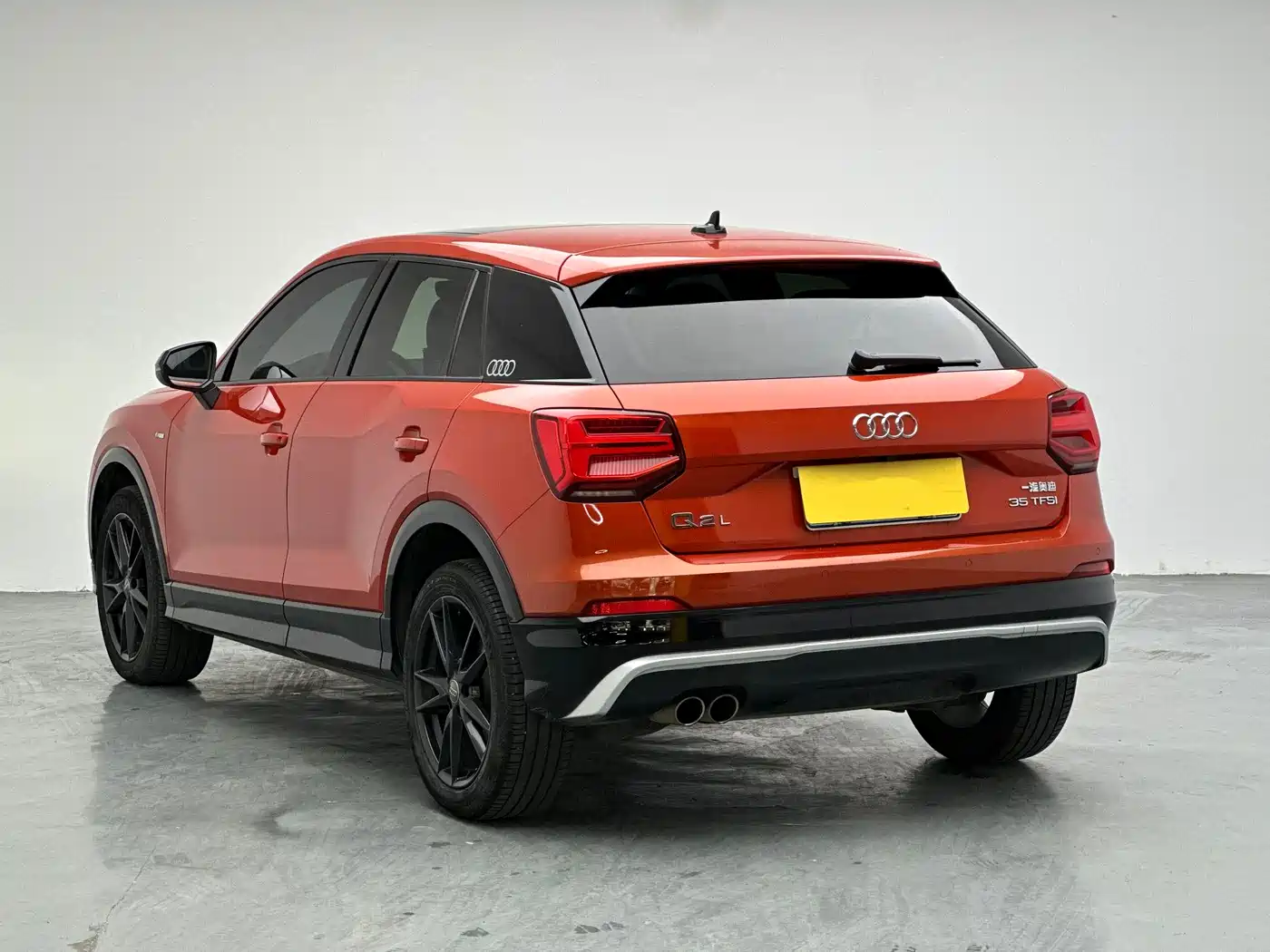Audi Q2L 2018 35 TFSI Launch Exclusive Edition China VI фото 6