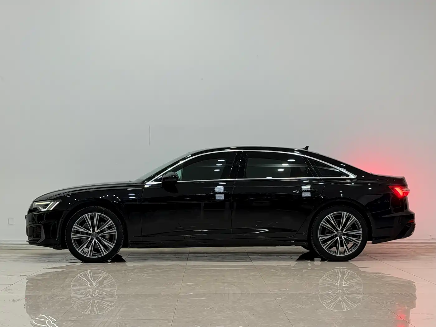 Audi A6L 2020 45 TFSI quattro Premium Dynamic фото 4