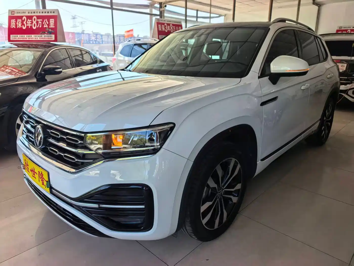 Volkswagen Tayron 2022 380TSI 4WD R-Line Smart Connect Edition фото 2