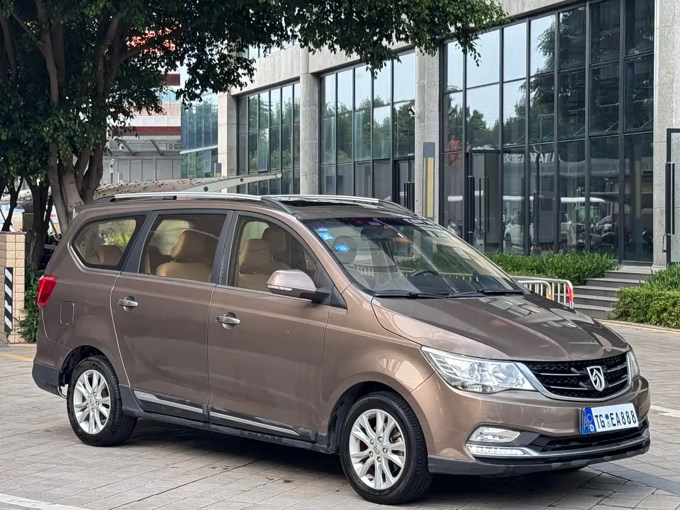 Фото 3 - Baojun 730