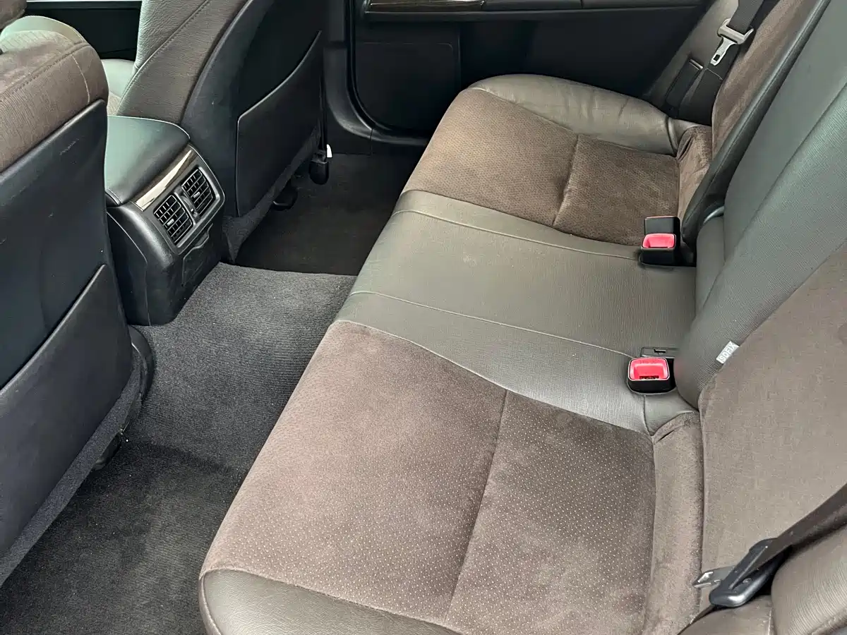 Toyota Reiz 2013 2.5V Premium Edition фото 5