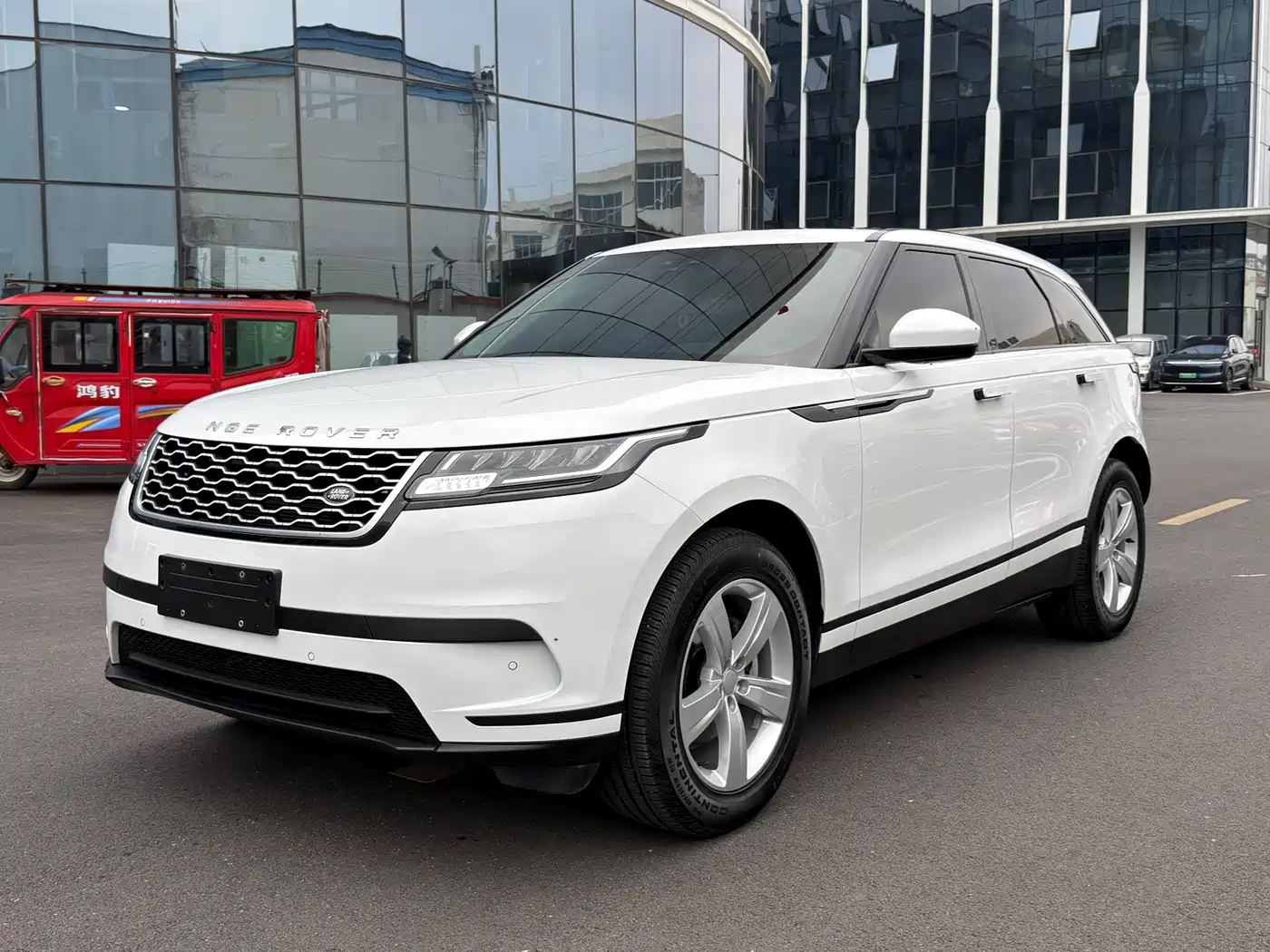 Land Rover Range Rover Velar 2020 P250 фото 2