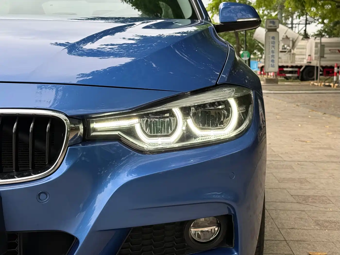 BMW 3 Series 2017 320Li M Sport фото 18