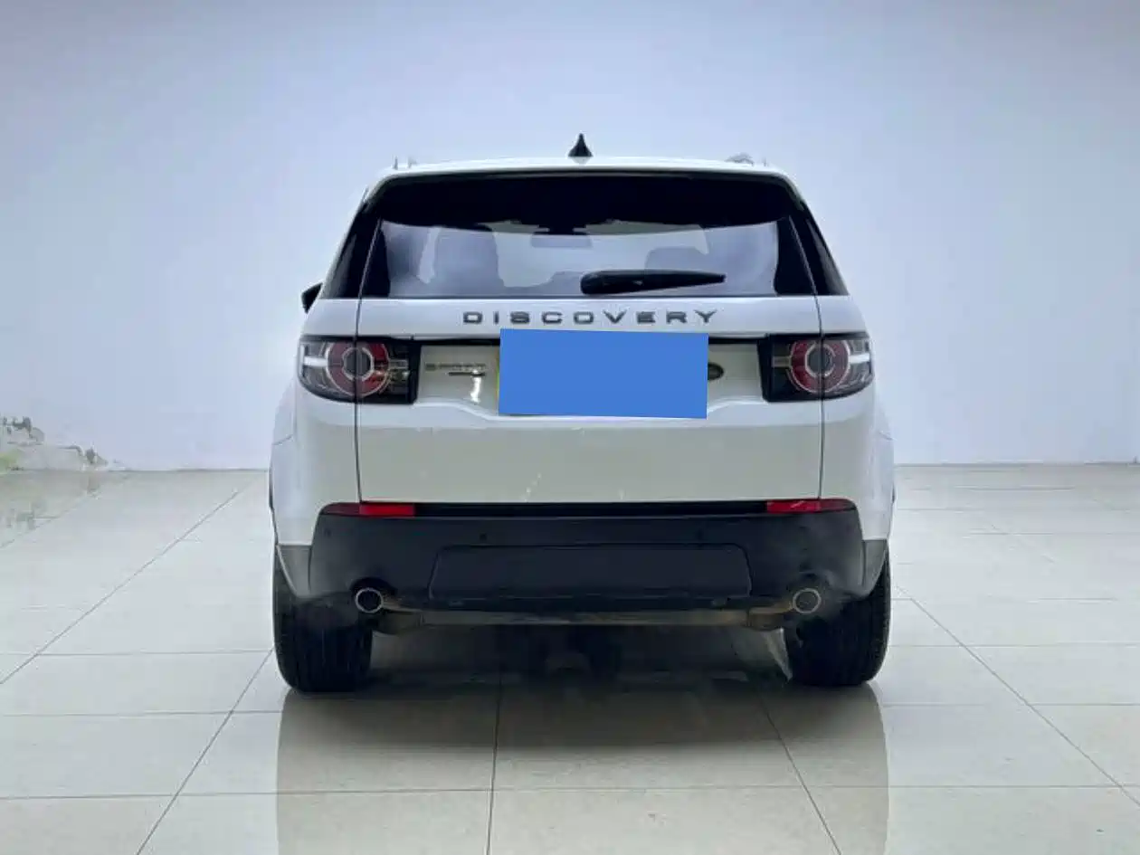 Land Rover Discovery Sport 2017 2.0T PURE фото 5