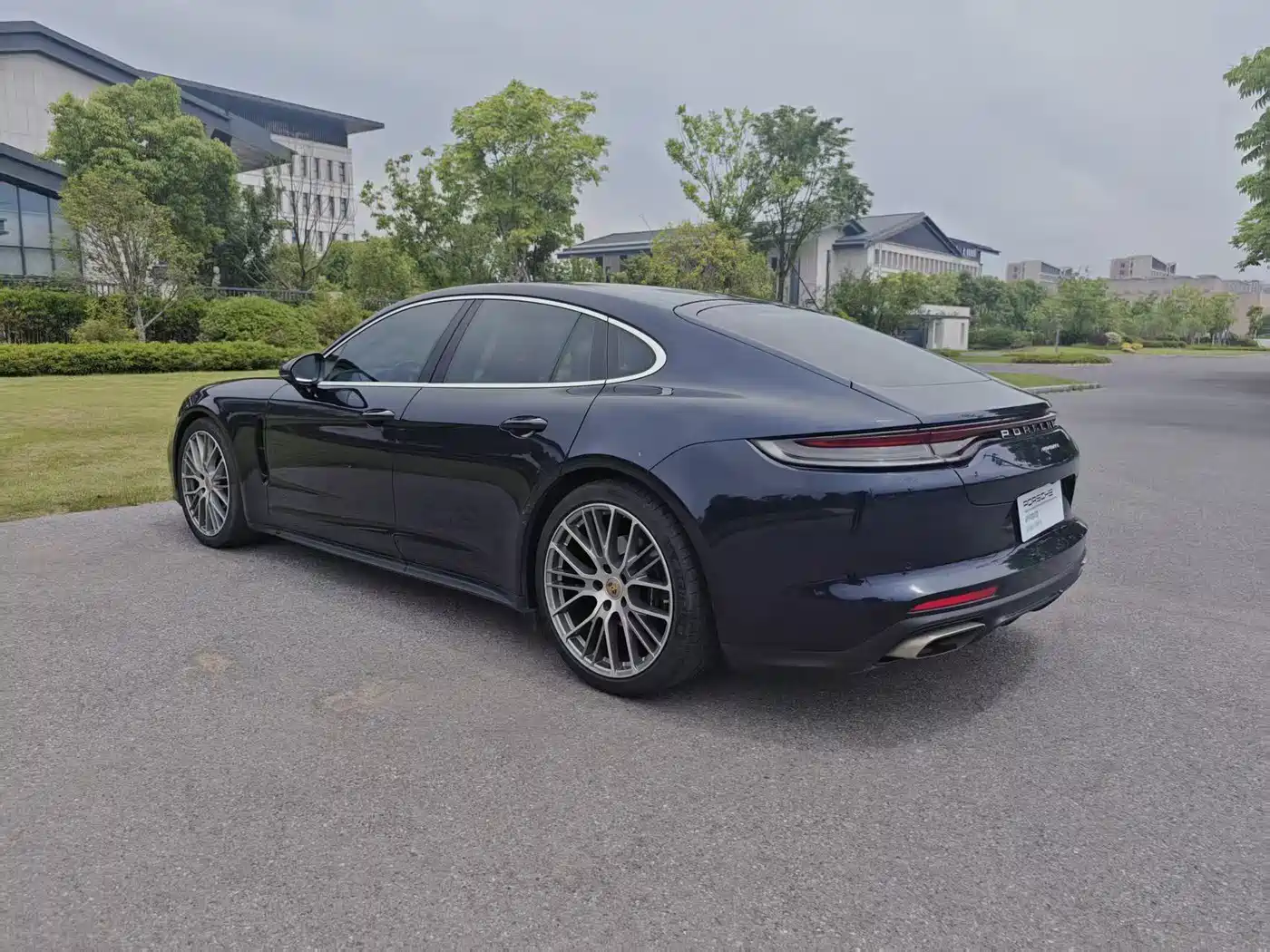 Porsche Panamera 2023 Panamera 2.9T фото 4