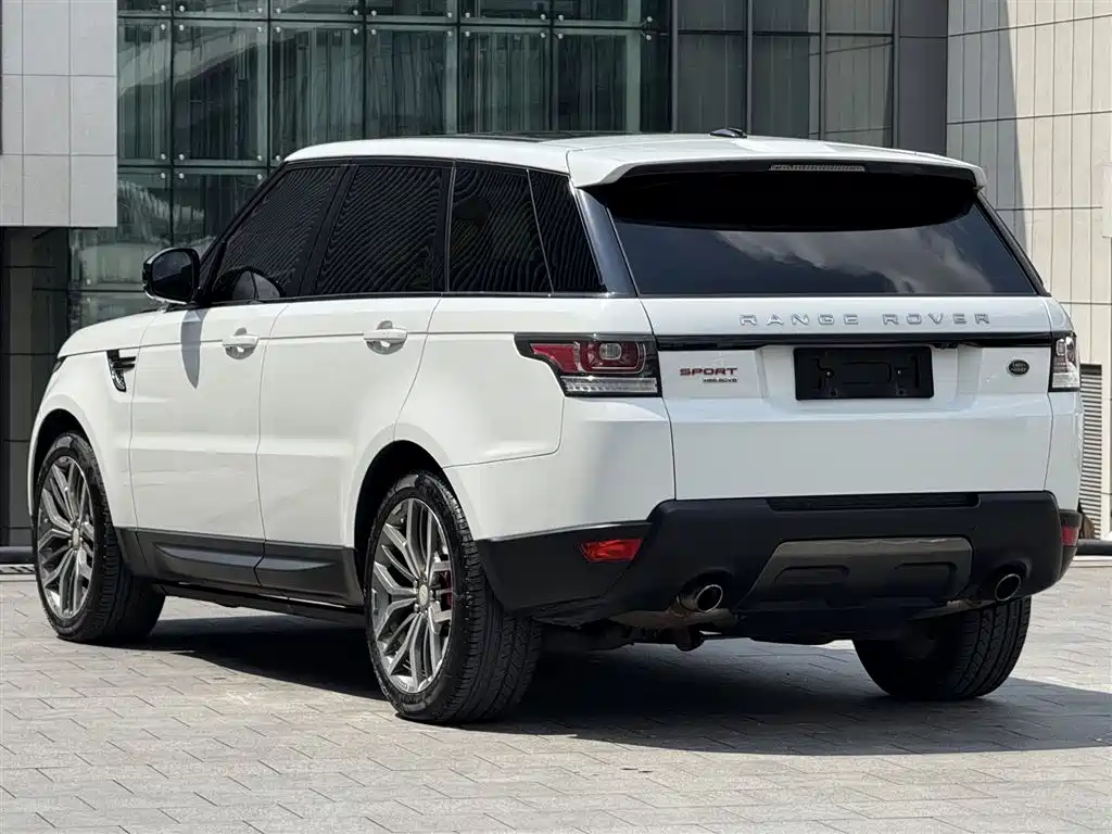 Land Rover Range Rover Sport 2016 Model 3.0 SC V6 HSE DYNAMIC фото 15