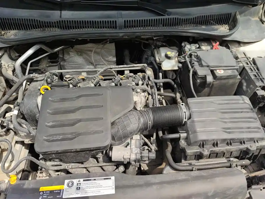 Volkswagen Polo 2022 Plus 1.5L Automatic Joyful Living Edition фото 10