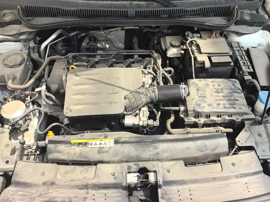 Volkswagen Lavida 2023 Xinrui 1.5L Auto Xinyi Edition фото 10
