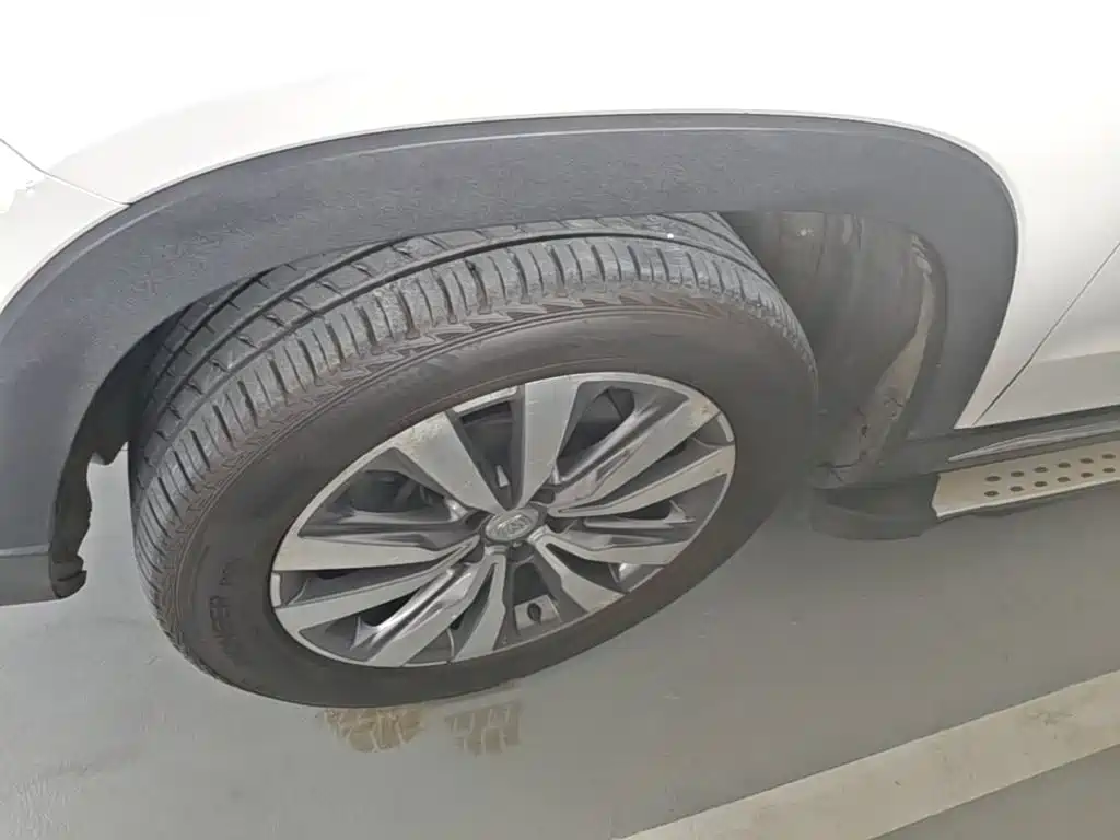 Changan CS95 2017 2017 2.0T FWD Zhitu Edition