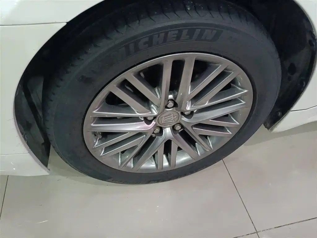 Toyota Crown 2015 2.5L Elite Version фото 25