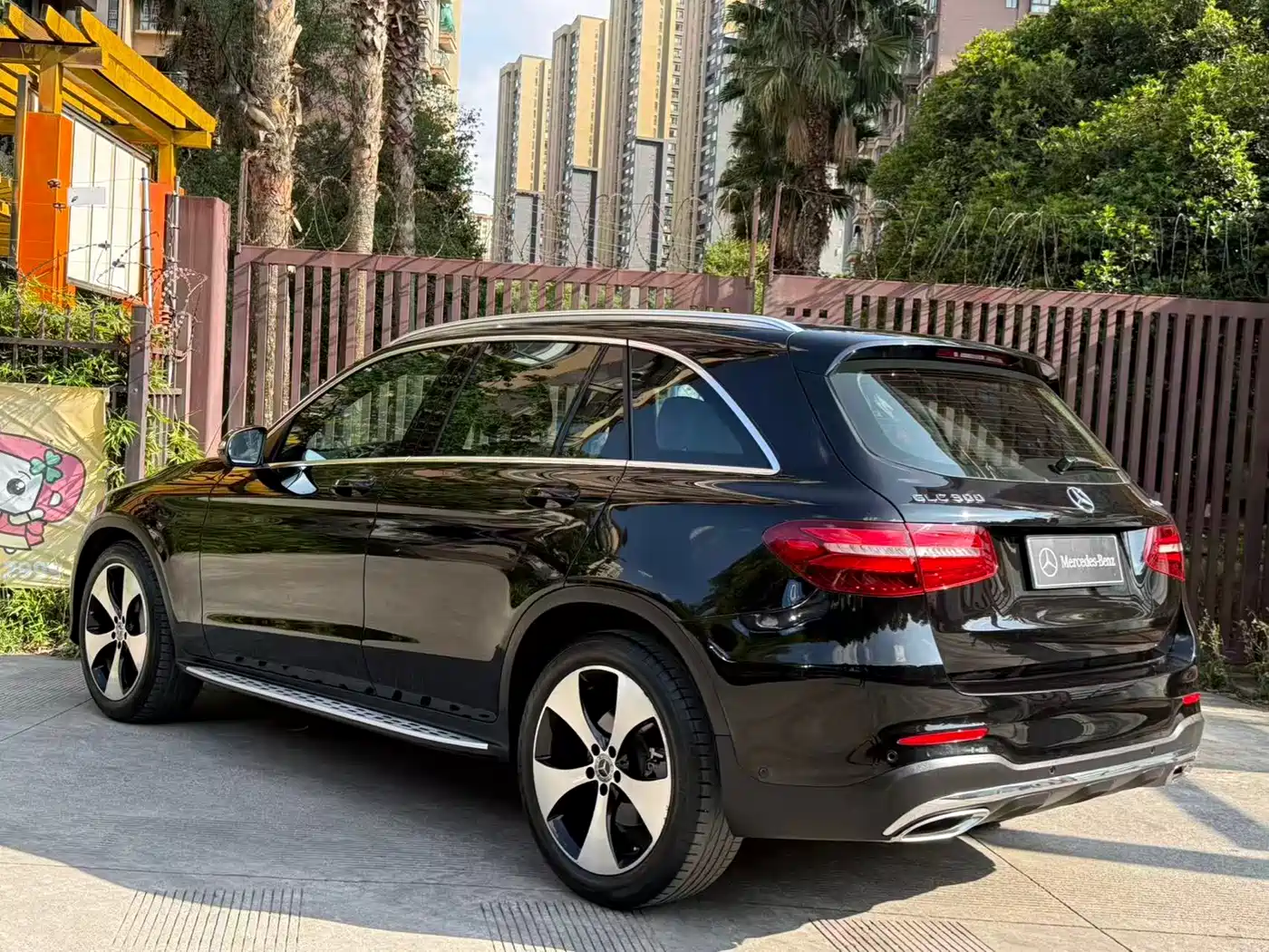 Mercedes-Benz GLC 2018 GLC 300 4MATIC Dynamic фото 5