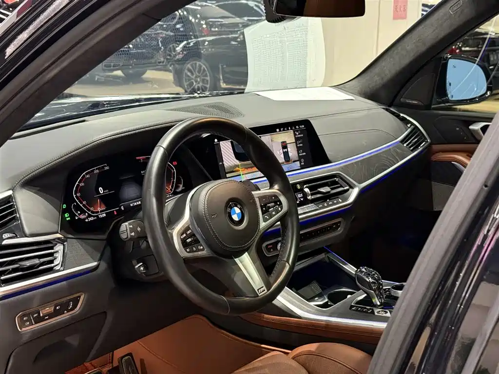 BMW X7 2021 Facelift xDrive40i Premium M Sport Package фото 10
