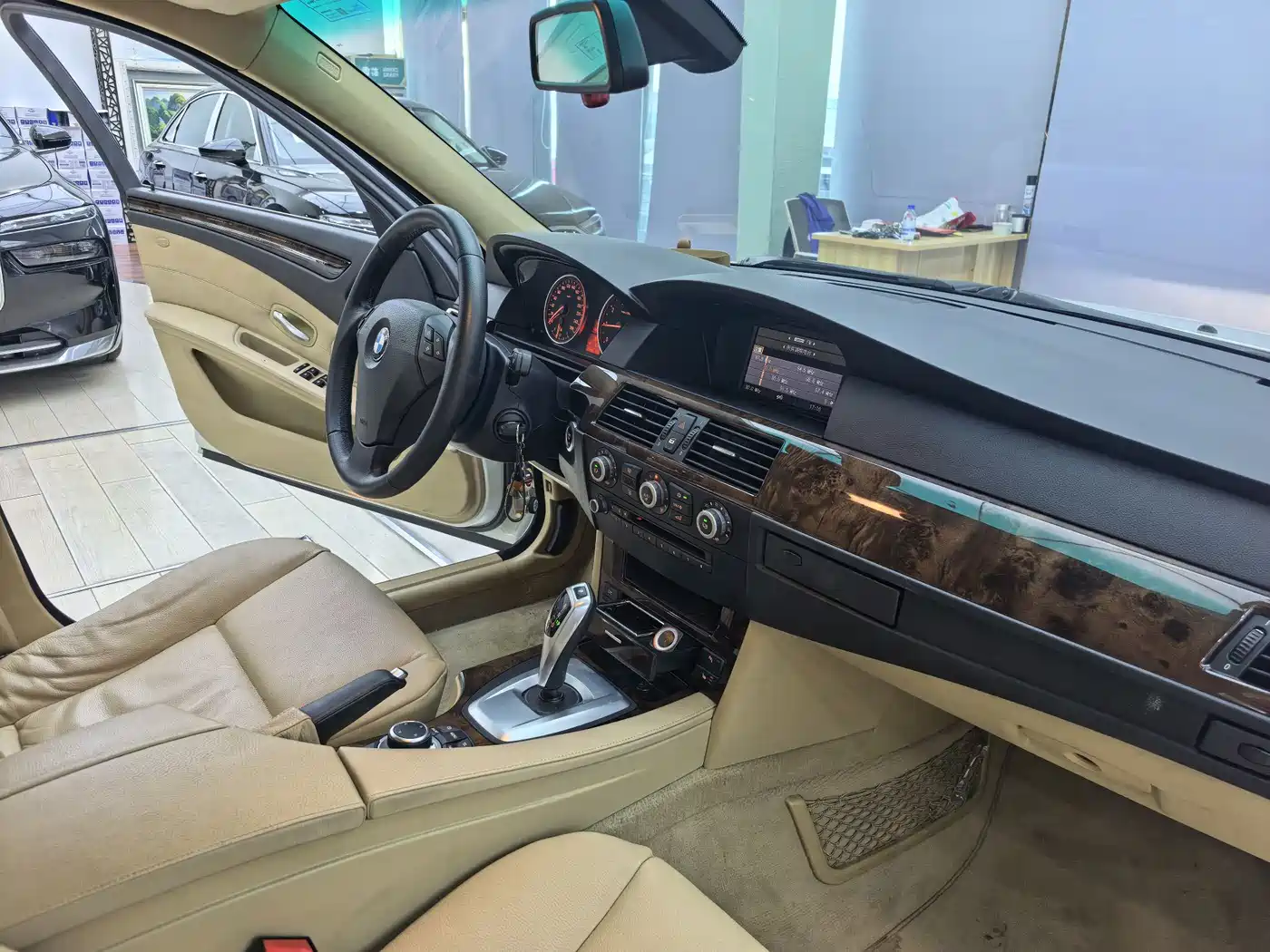 Фото 8 - BMW 5 Series
