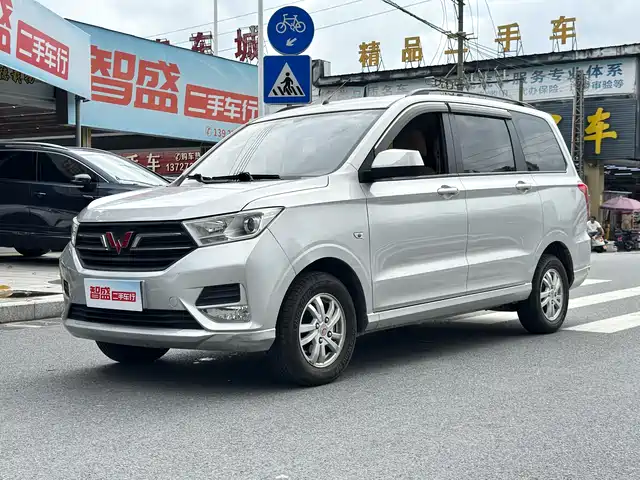 Wuling Motors Wuling Hongguang 2021 1.5L S Comfort LAR