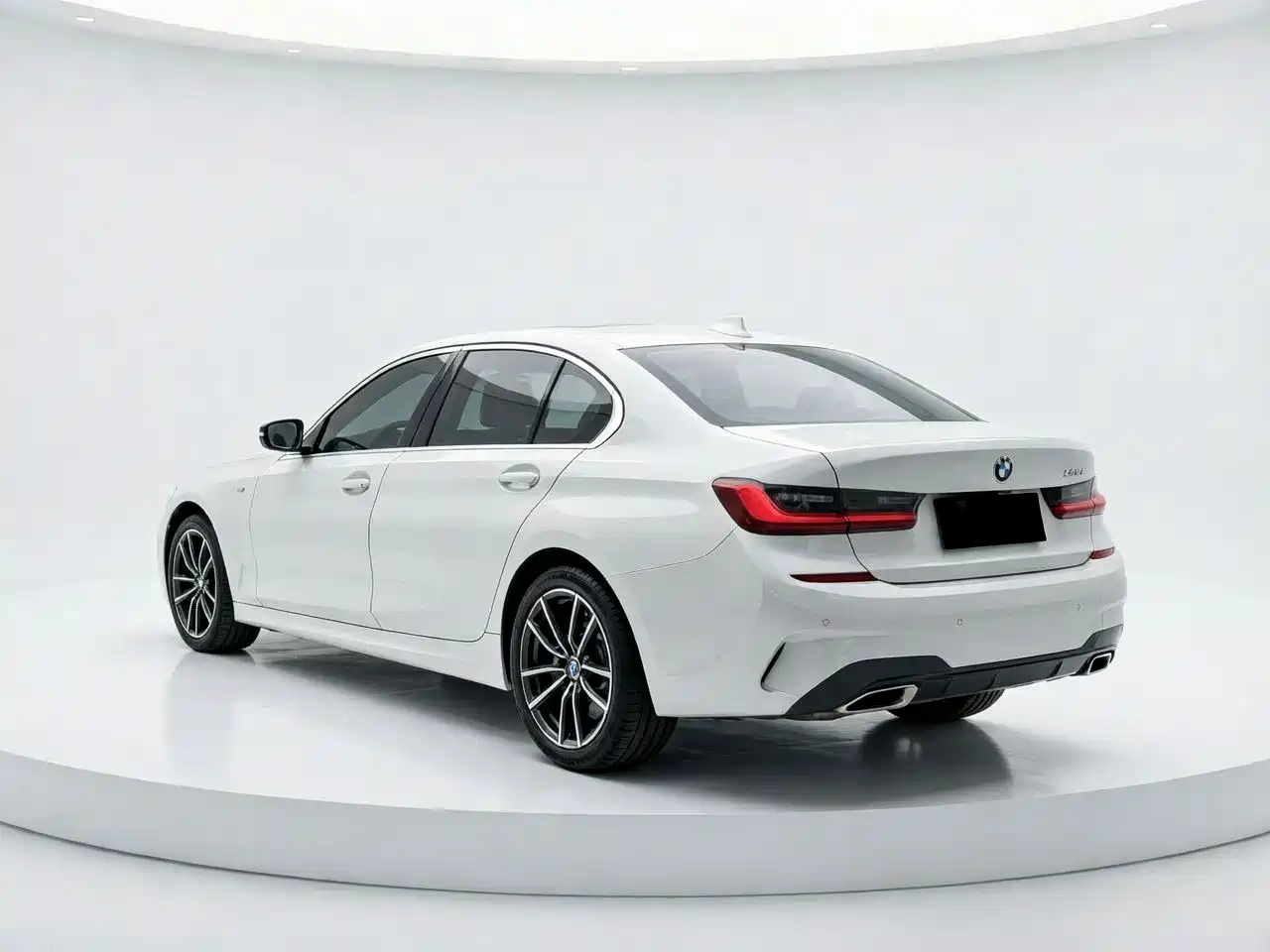 BMW 3 Series 2022 325Li M Sport Package фото 6