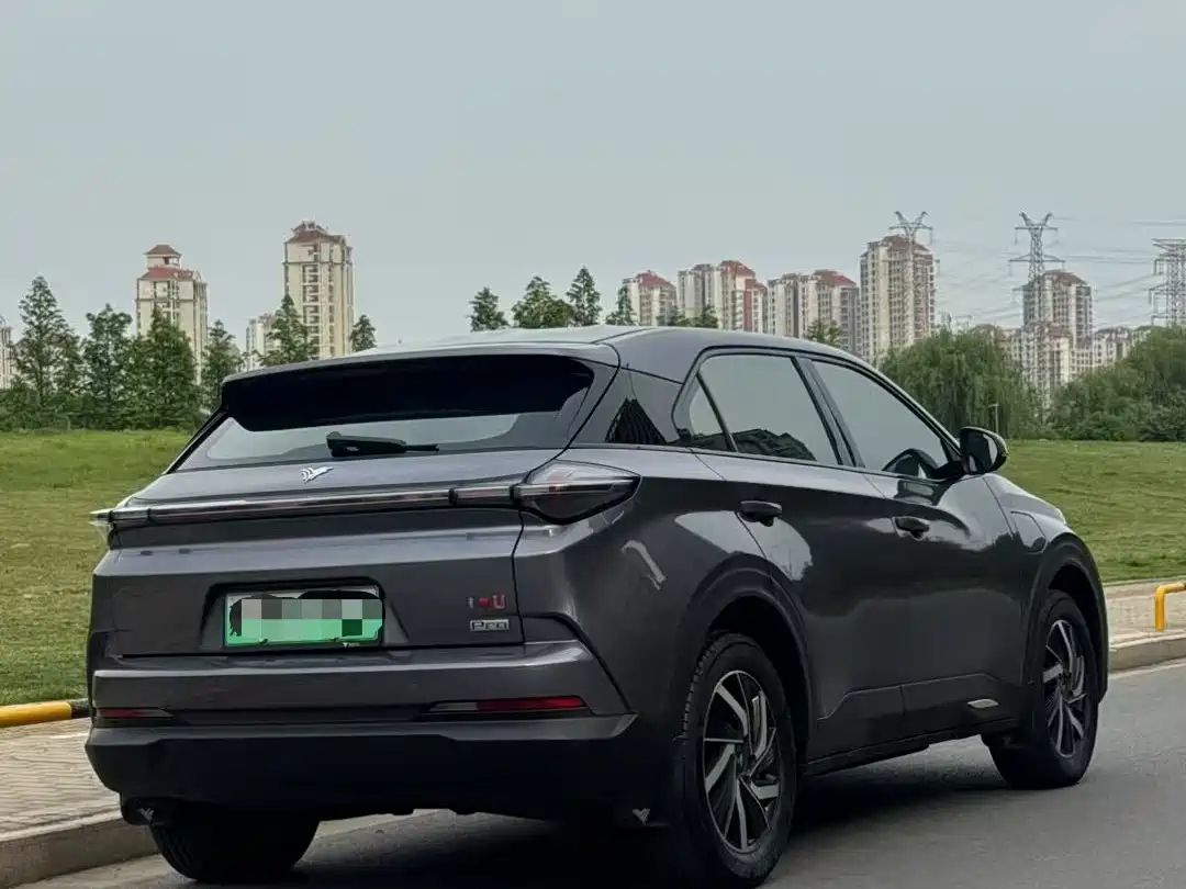 NEZHA AUTOMOBILE NEZHA U