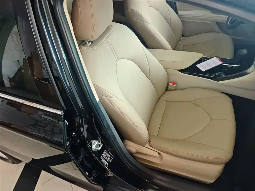 Toyota Camry 2019 2.0E Elite Edition China VI фото 20