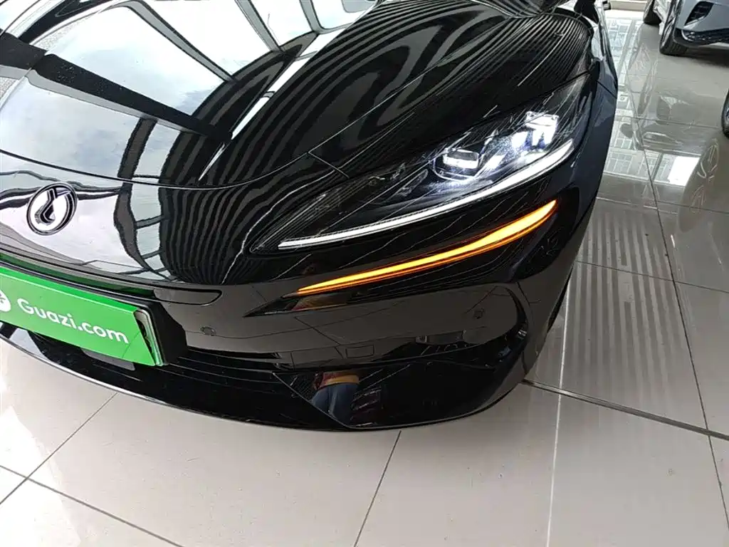 Denza Z9GT 2024 Model 1100 AWD Max Edition фото 24