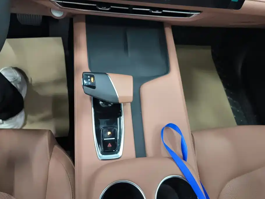 Changan UNI-Z 2024 2025 1.5T Premium