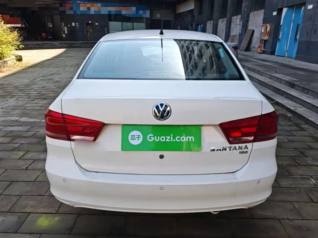 Volkswagen Santana 2015 1.6L Automatic Comfort Edition фото 6