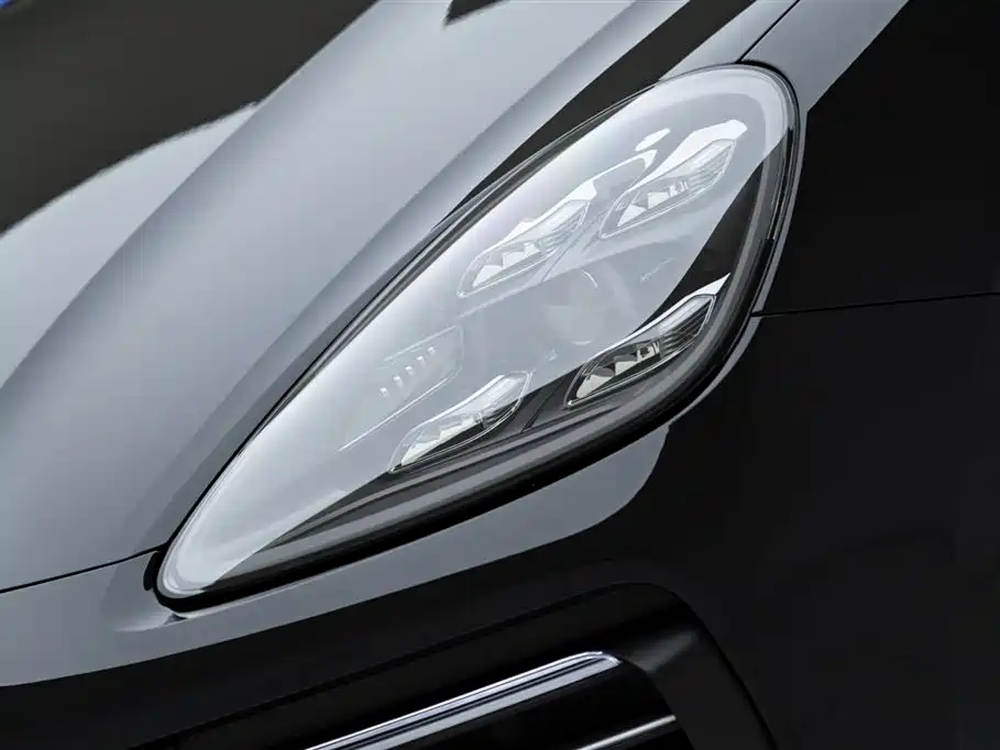 PORSCHE CAYENNE NEW ENERGY