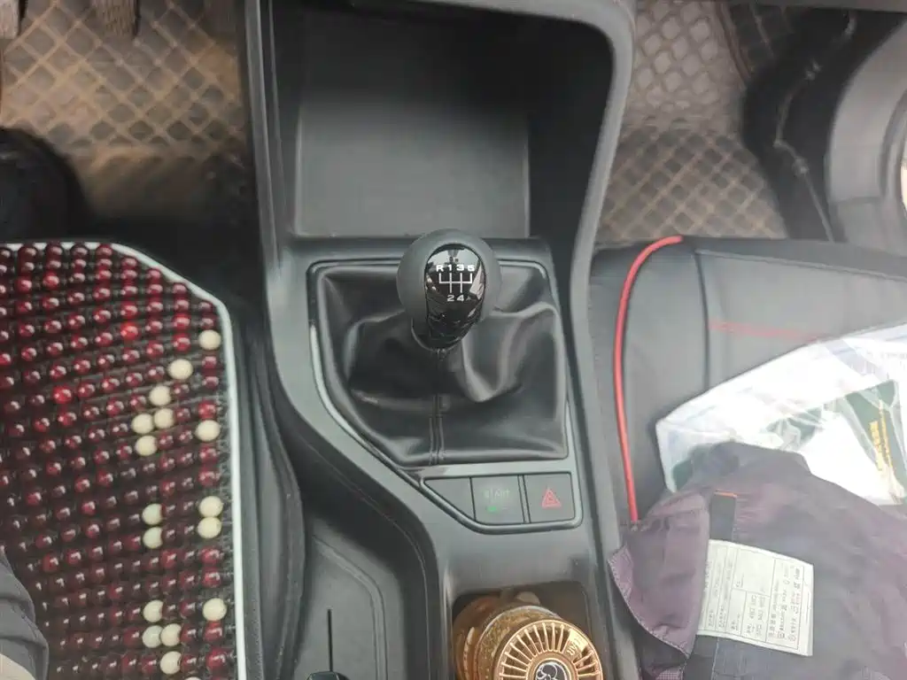 ROEWE I5