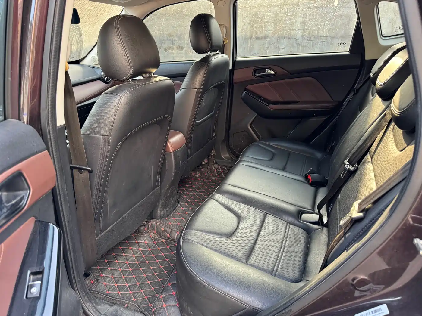 BAIC Changhe Q35 2017 2016 1.5L Automatic Prestige Edition