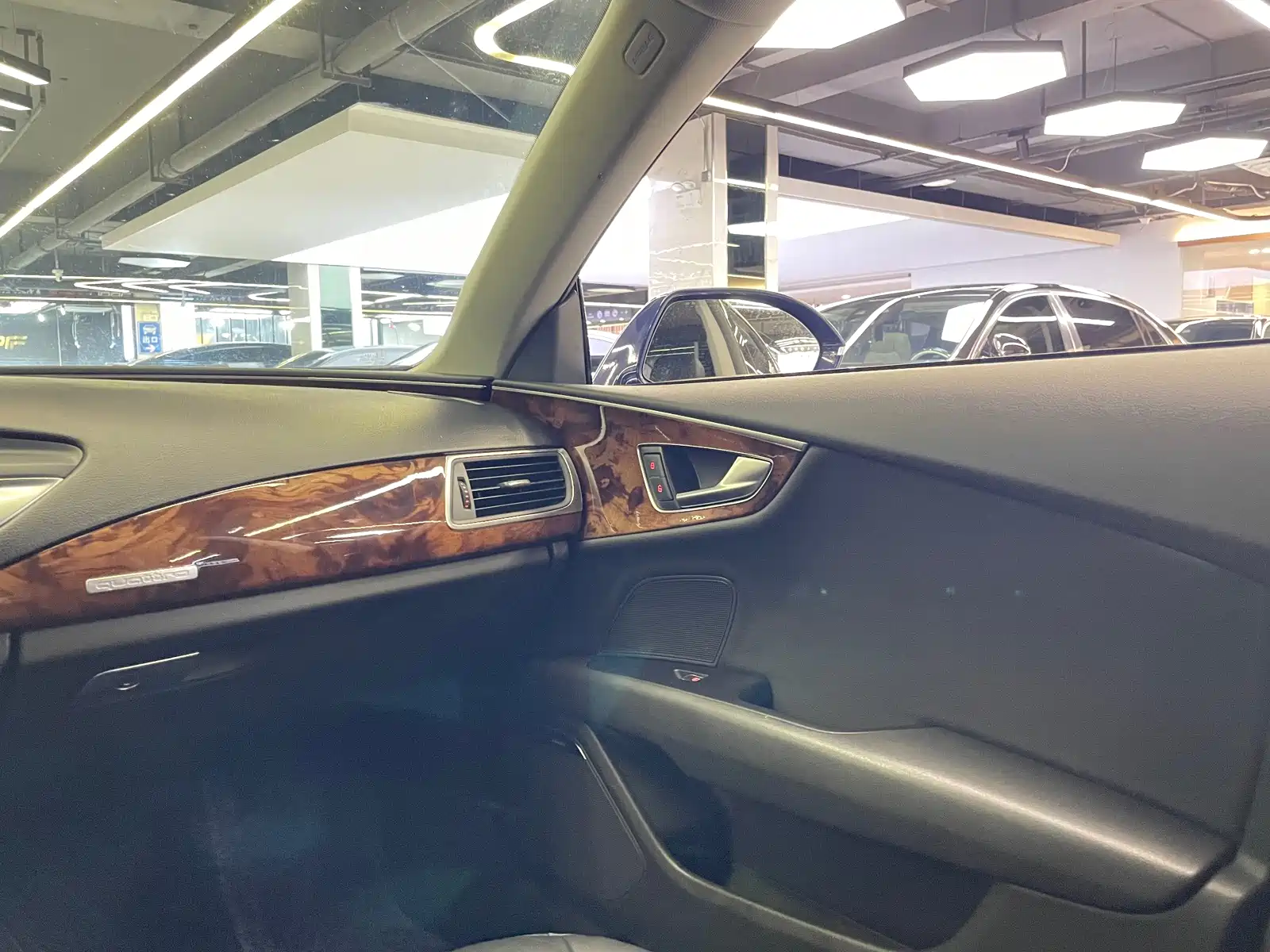 Фото 21 - Audi A7